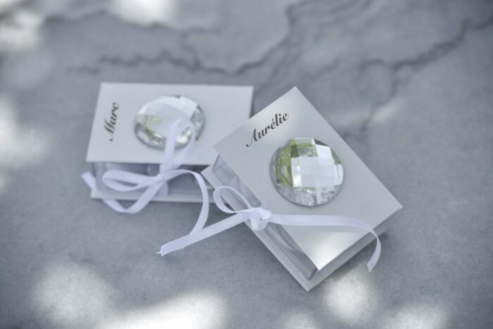 BOITE LIVRE PAR 4 BLANC